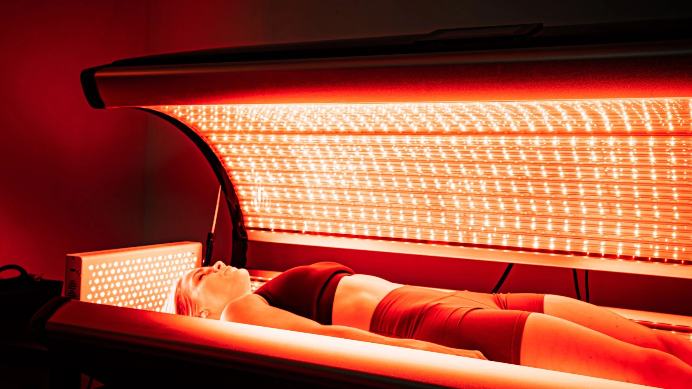 Red light therapy boosts health and wellness